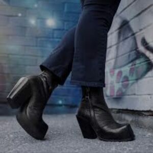 Fluevog Stand Up Dietrich Platform Ankle Boot With Zipper